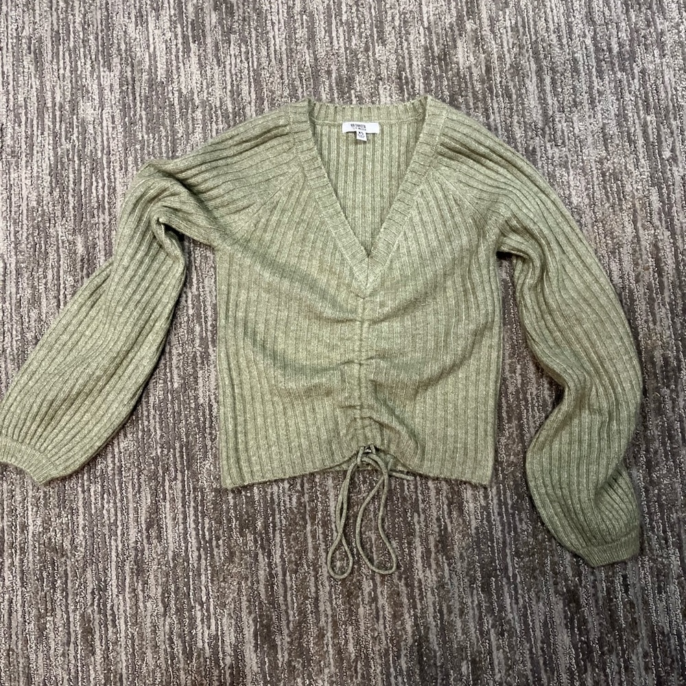 Bb Dakota tie front cropped sweater